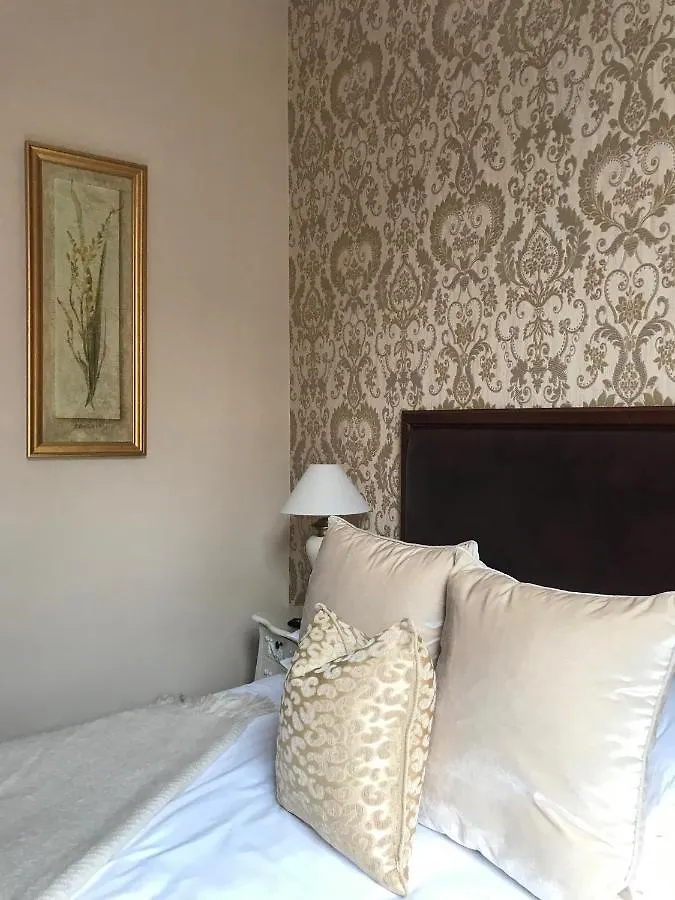 ヨーク The Exhibition Bed & Breakfast